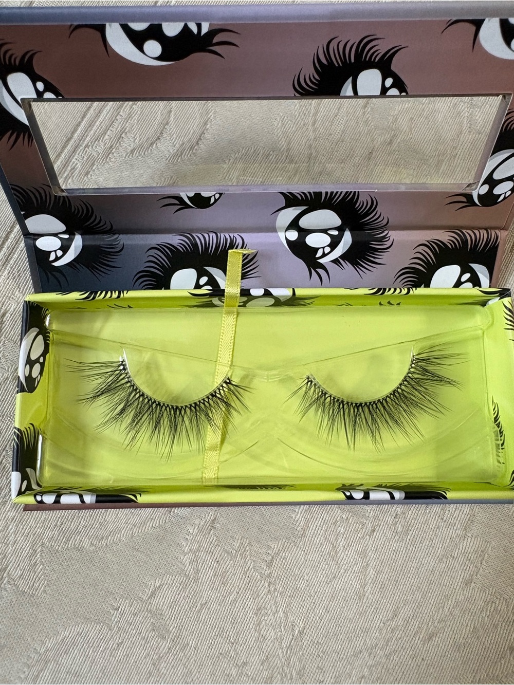 Made by Mitchell Flare Volume False Faux Lashes Black Thirsty Work BNIB